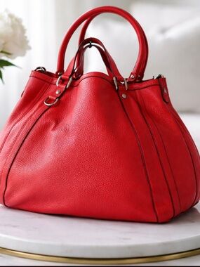 🇮🇹Authentic Gucci Vintage Abbey Tote Calfskin Leather Handbag/Shoulder Bag.